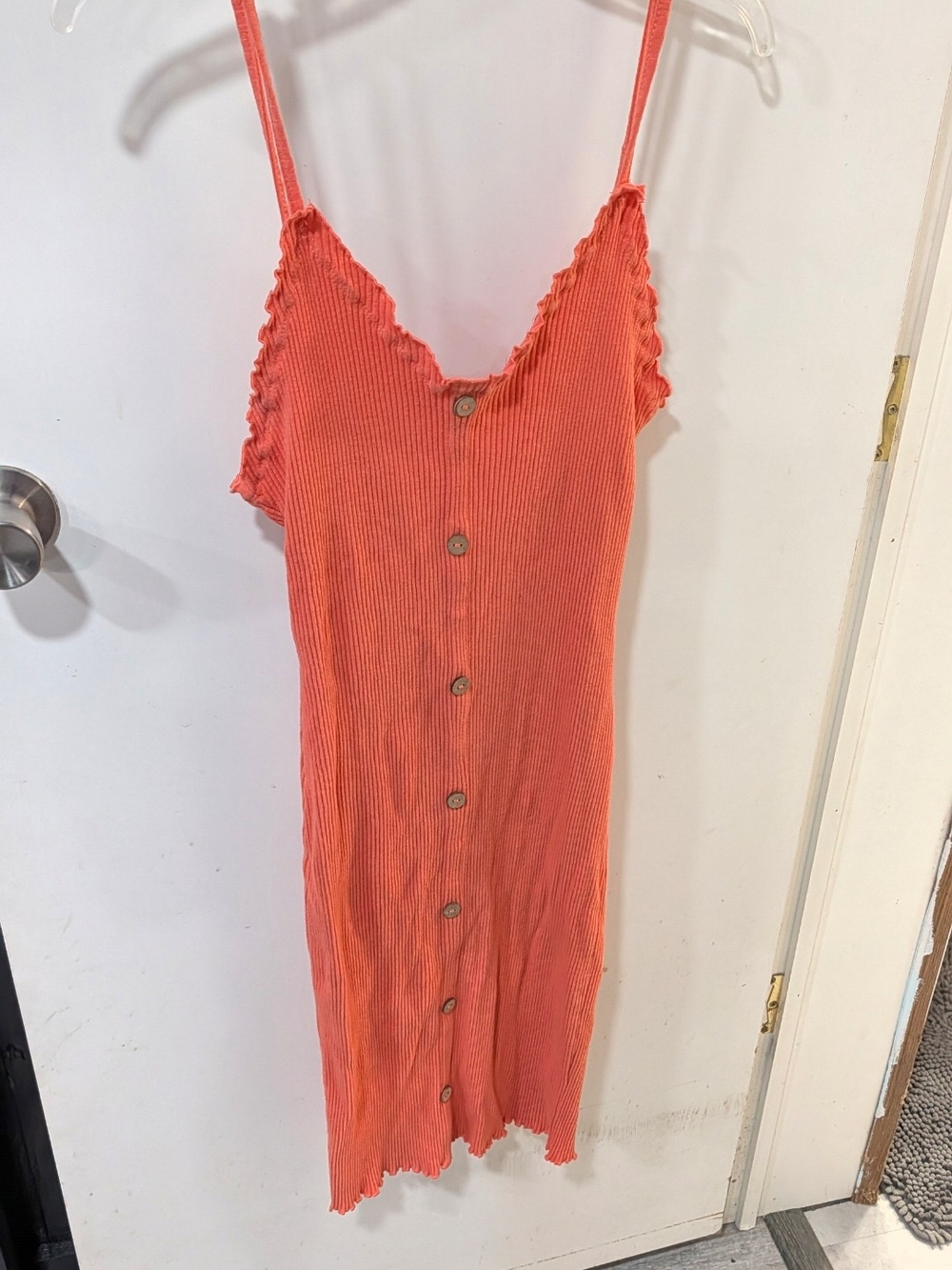 Derek Heart Coral Ribbed Button-Front Midi Dress